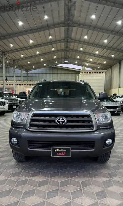 Toyota Sequoia 2013