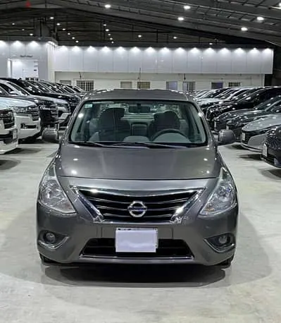 Nissan Sunny 2022