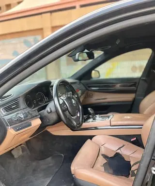 بي إم دبليو 7 Series 2009