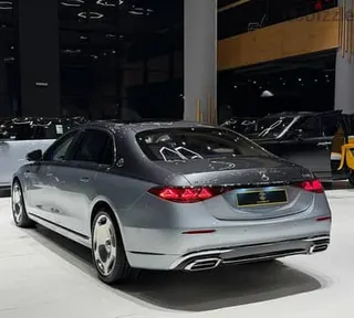 Mercedes-Benz Maybach 2027
