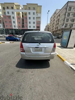 تويوتا Innova 2006