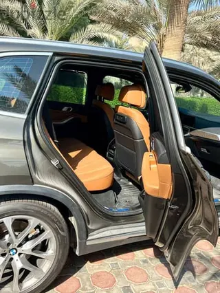 بي إم دبليو X5 2023