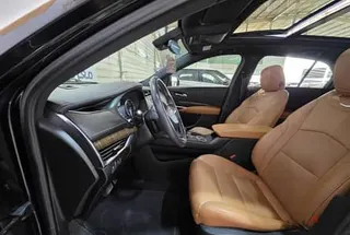 كاديلاك XT4 2021