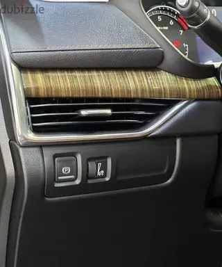 كاديلاك XT4 2021