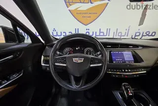 كاديلاك XT4 2021