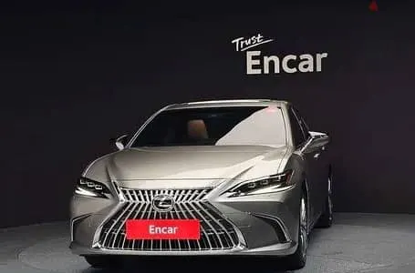Lexus ES 300 2026