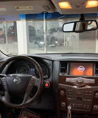 Nissan Patrol Platinum 2014