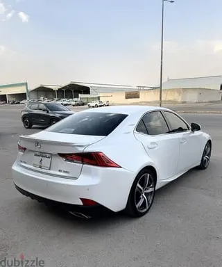 لكزس IS 350 2020