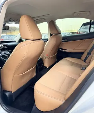 لكزس IS 350 2020