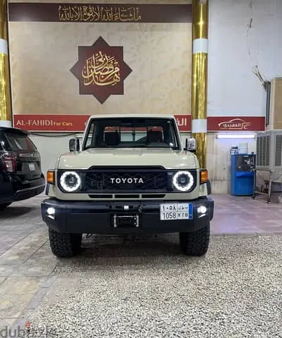 Toyota Land Cruiser Pickup 2024