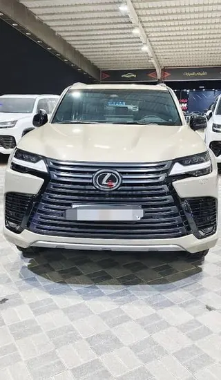 لكزس LX 600 2025
