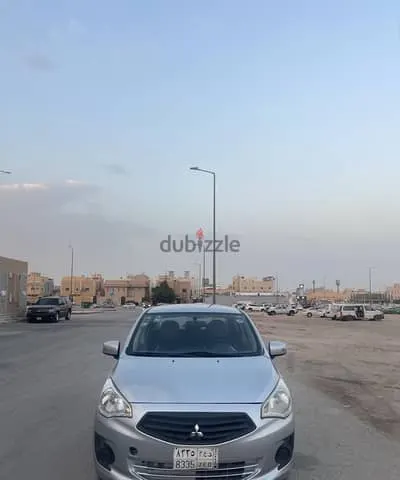 Mitsubishi Attrage 2019
