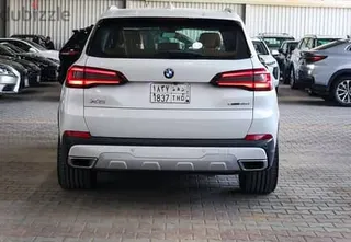 بي إم دبليو X5 2021