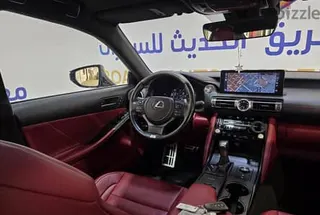 لكزس IS 350 2021