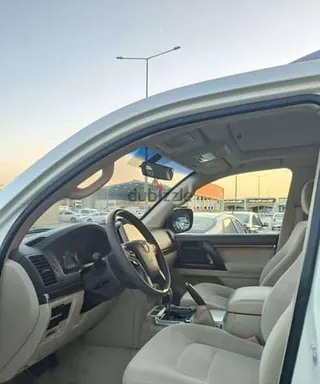 Toyota Land Cruiser GXR 2018