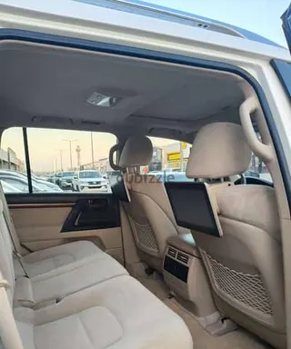 Toyota Land Cruiser GXR 2018