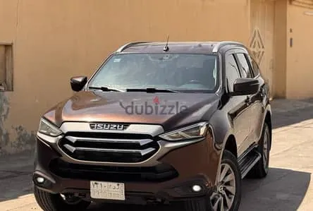 Isuzu Mu X 2022