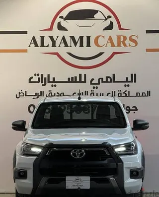 تويوتا هايلكس 2025