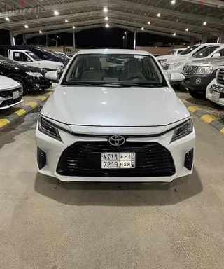 تويوتا يارس 2023