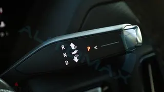جي إم سي يوكن AT4 2025