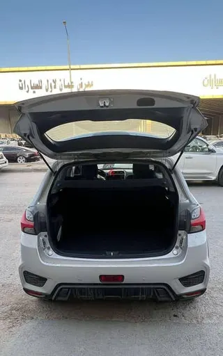 ميتسوبيشي ASX 2025