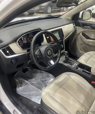 إم جي HS 2020