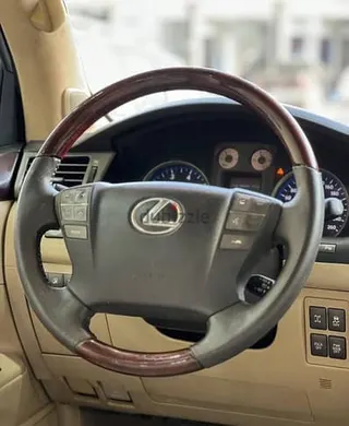 Lexus LX 570 2009