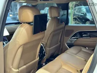 Land Rover Range Rover HSE 2023
