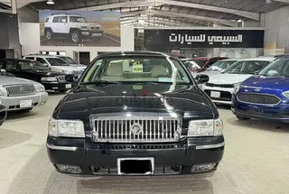 Mercury جراند ماركيز 2007