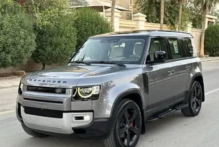 لاند روفر ديفندر HSE 2022