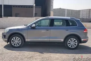 فولكس واجن Touareg 2015