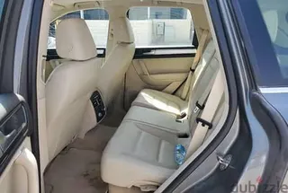 فولكس واجن Touareg 2015
