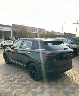 Bestune T77 2021
