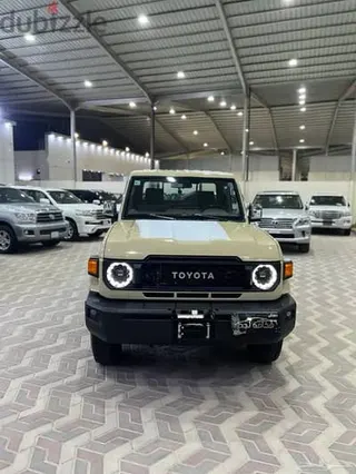 Toyota Land Cruiser Pickup 2024