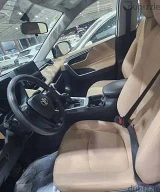 تويوتا راف فور 2019