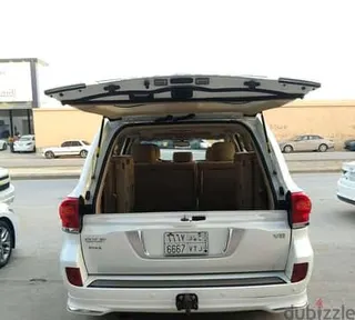 تويوتا لاند كروزر GXR 2014