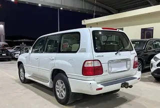 لكزس LX 570 2004