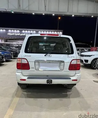 لكزس LX 570 2004