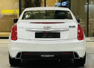 كاديلاك Cts 2019
