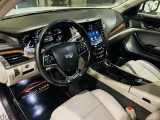 كاديلاك Cts 2019