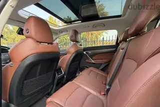 Geely Azkarra 2021