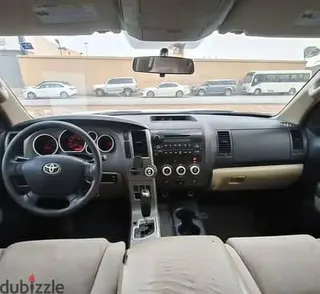تويوتا سيكويا 2013