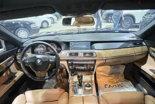 BMW 7 Series 2010