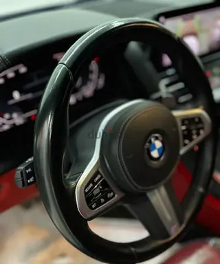 بي إم دبليو 8 Series 2024
