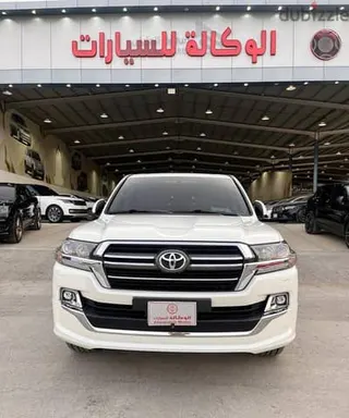 تويوتا لاند كروزر 2020