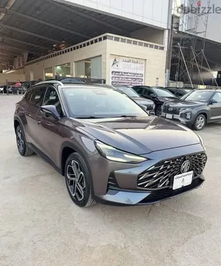 إم جي One 2023