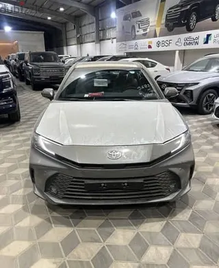 Toyota Camry 2025