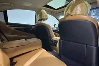 Lexus LS 460 2017