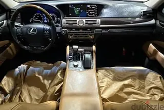 Lexus LS 460 2017