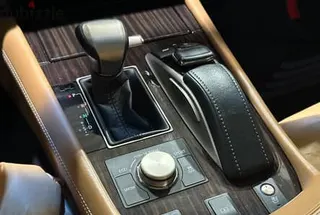 Lexus LS 460 2017